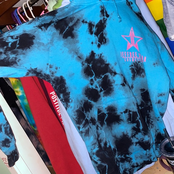 Jeffree star Breakfast at Tiffany’s hoodie - Picture 2 of 5